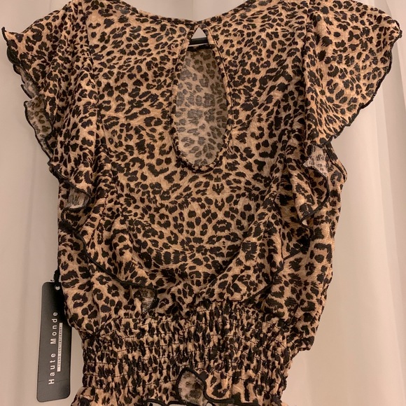 Leopard top with cinched waist - Picture 2 of 5